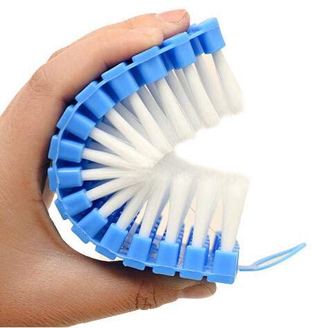 WOIWO 3PCS Household Plastic Cleaning Brushes Are Suitable for Laundry Brushes, Multi-function Shoes Washing, Floor Cleaning and Creative Flexible Flexible Bristles Brushes(Color Random) - Image 6
