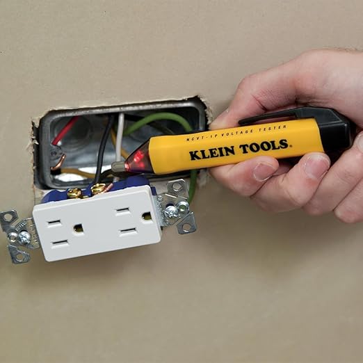 Klein Tools 80023P Tool Set, Home Inspector Tool Kit with Digital Moisture Meter, Non-Contact Voltage Tester, GFCI Outlet Tester, 3-Piece - Image 4
