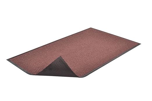 NoTrax 166 Guzzler™ Rubber-Backed Entrance Mat, for Home or Office 3' X 4' Burgundy - Image 3