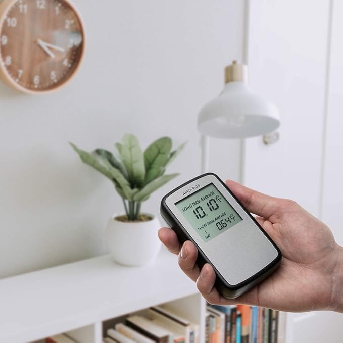 Airthings Corentium Home Radon Detector 223 Portable, Lightweight, Easy-to-Use, (3) AAA Battery Operated, USA Version, pCi/L - Image 3