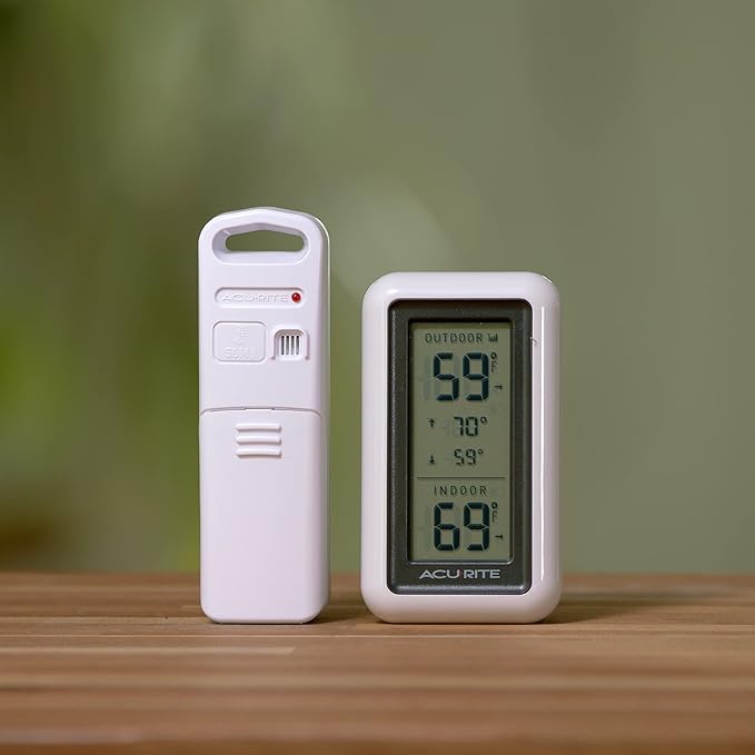 AcuRite Digital Thermometer with Indoor, Outdoor Temperature and Daily High and Lows (00424CA), White - Image 4