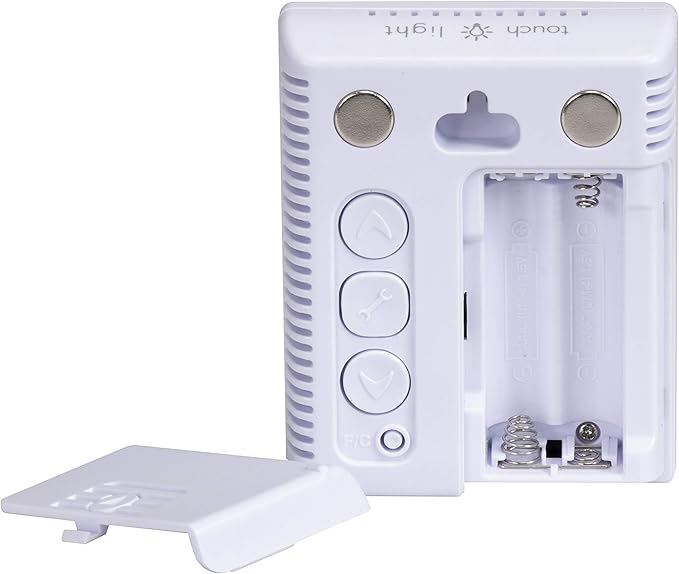 AcuRite Pro Humidity Meter & Thermometer with Touch Activated Backlight - Image 8