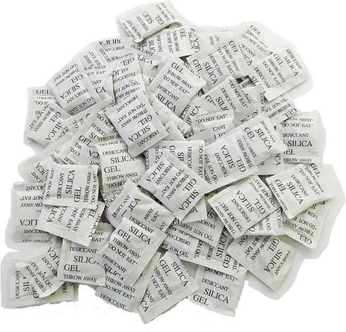 100 Packets Lot Silica Gel Desiccant Dehumidifier Moisture Absorbing Bags by Cozylkx