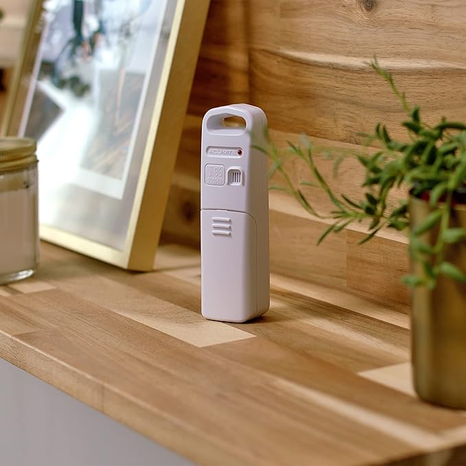 AcuRite Wireless Indoor Outdoor Temperature and Humidity Sensor with A-B-C Switch (06002M / 592TXR) - Image 5