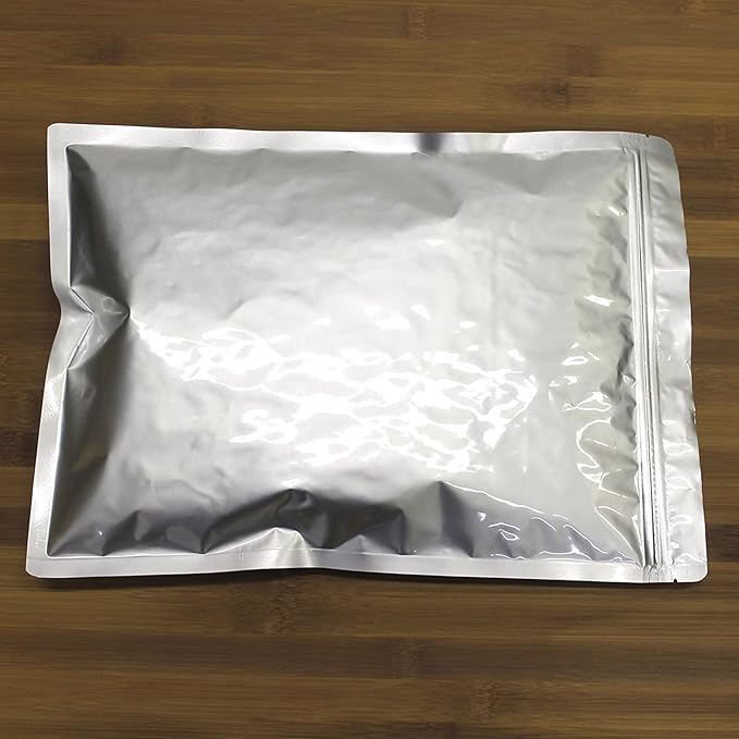 AwePackage 1 Gallon Mylar Aluminum Foil Zipper Bag for Long Term food storage and collectibles - vacuum seal (20, Gallon(10x14")) - Image 4