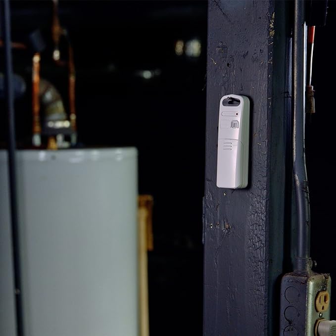 AcuRite Wireless Indoor Outdoor Temperature and Humidity Sensor with A-B-C Switch (06002M / 592TXR) - Image 6