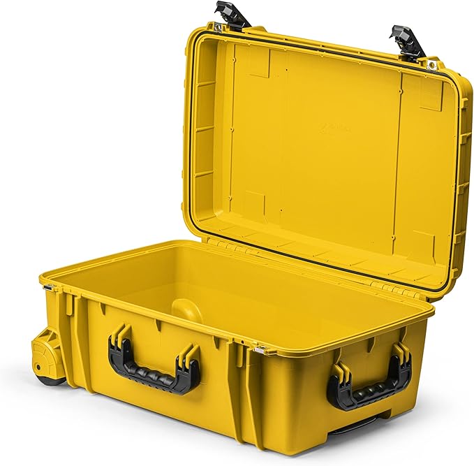 Seahorse 920 Heavy Duty Protective Dry Box Case - TSA Approved/Mil Spec / IP67 Waterproof/USA Made by SeahorseCases