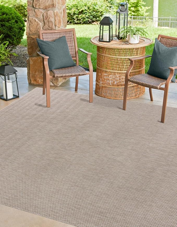 Unique Loom Outdoor Solid Collection Area Rug (7' 10" Square Beige/Ivory) by UniqueLoom