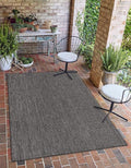Unique Loom Outdoor Solid Collection Area Rug (5' 3" x 7' 1" Rectangle Black/Ivory) by UniqueLoom
