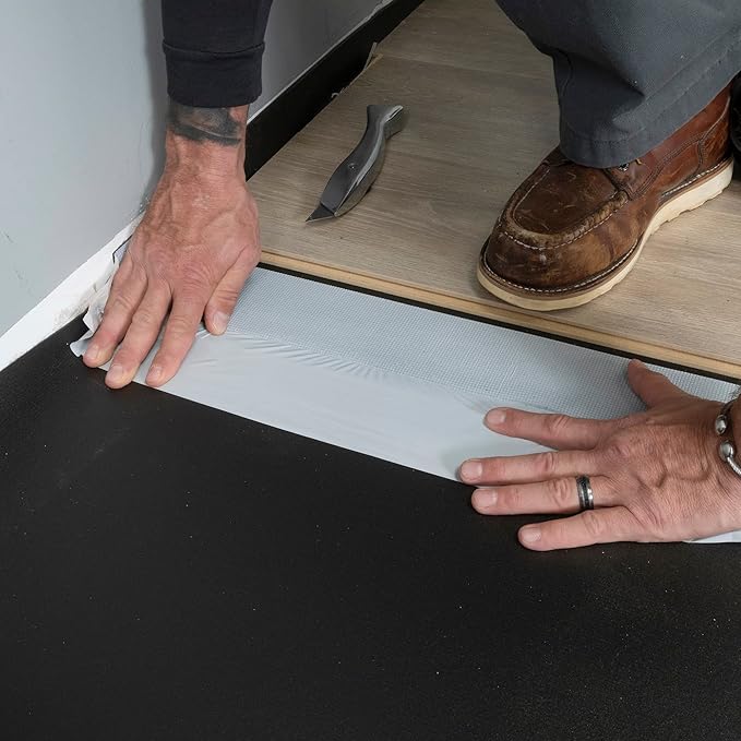 Roberts Black Jack Underlayment - 600 sq. ft. Roll - 43" x 167.5' x 2.5 mm - Image 5