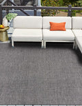 Unique Loom Outdoor Solid Collection Area Rug (5' 3" Square Black/Ivory) by UniqueLoom