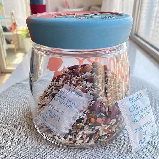 Food Grade Silica Gel Desiccant Packets, 2 Gram 250Pcs Desiccant Packs for Moisture Control, Rechargeable Silica Gel Packets Moisture Absorbers for Storage - Image 5