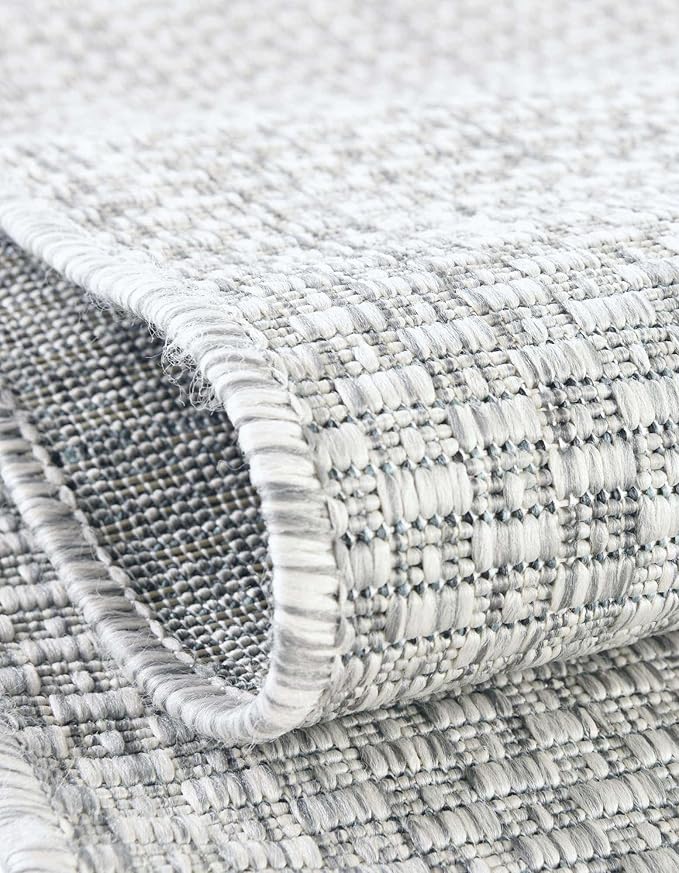 Unique Loom Outdoor Solid Collection Area Rug (2' 7" x 10' Runner Light Gray/Ivory) - Image 5