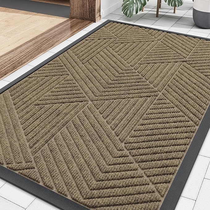Smiry Front Door Mat Outside Entrance, Heavy Duty Sturdy Natural Rubber Doormat, Trap Dirt and Moisture, Easy Clean Low Profile Mats for Indoor Outdoor Entry, Irregular Triangle (29.5x17, Camel) by Smiry