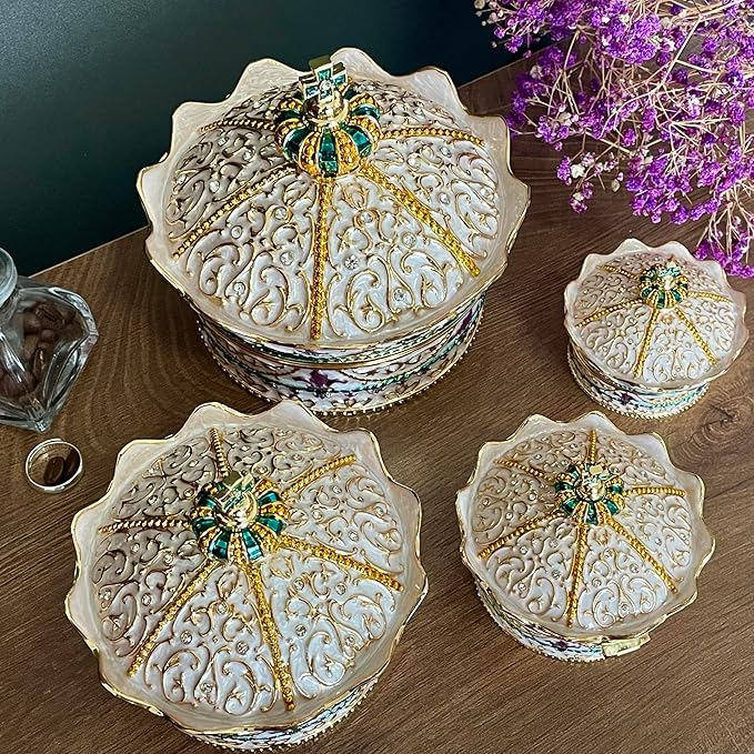 Crown Shape Jewelry Chest,Yurt Style Vintage Metal Gem Box,Round Alloy Retro Patterned Storage Case (Golden White, M) - Image 5