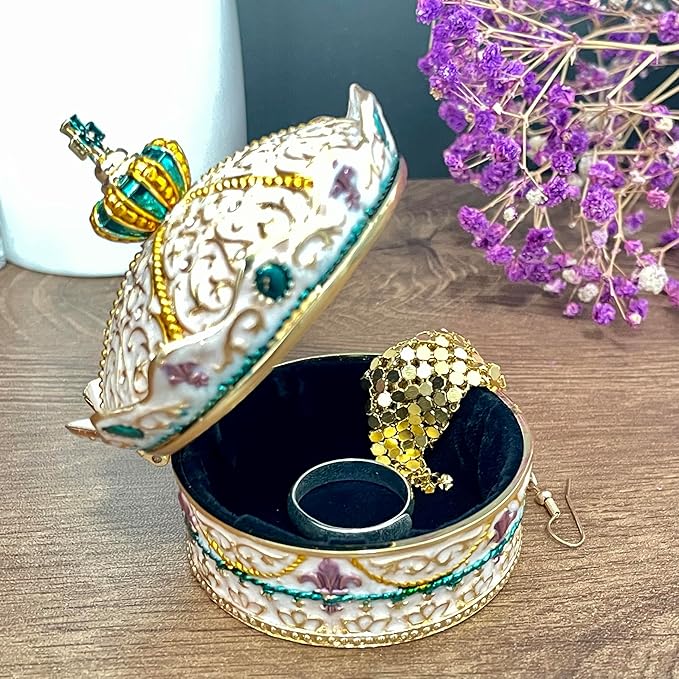 Crown Shape Jewelry Chest,Yurt Style Vintage Metal Gem Box,Round Alloy Retro Patterned Storage Case (Golden White, S) - Image 3